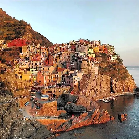 L'approdo Dell'ammiraglio 3* 라스페치아
