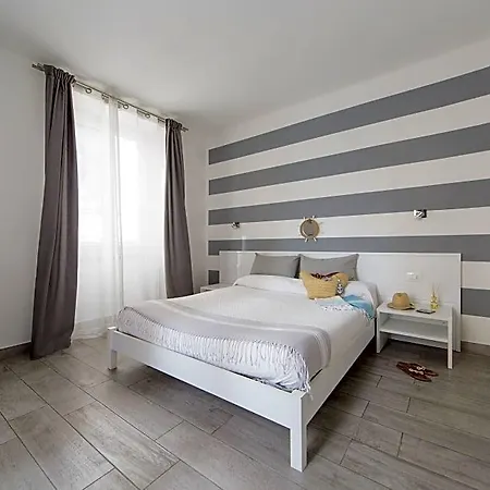 L'approdo Dell'ammiraglio 3* Λα Σπέτσια
